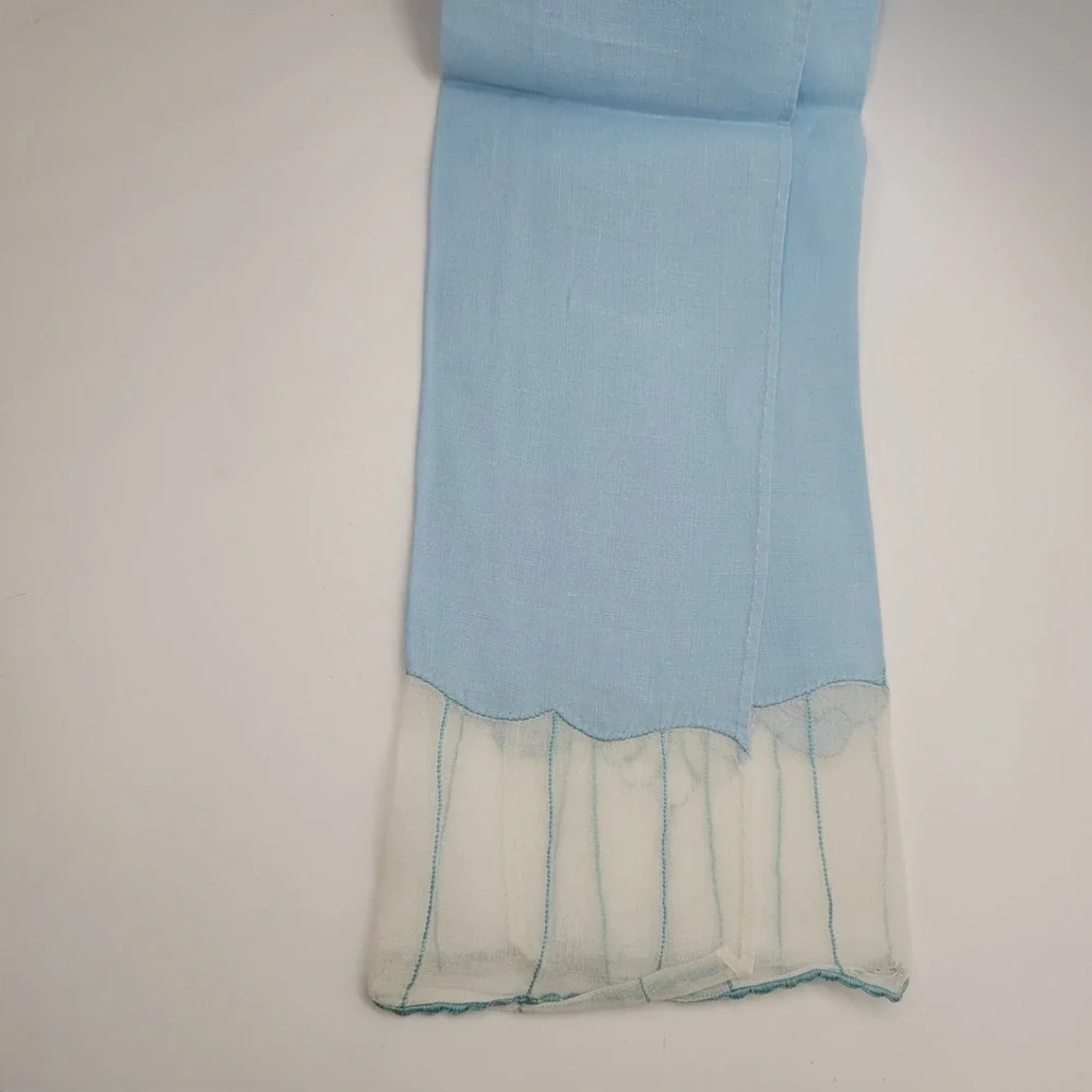 Vintage Light Blue Linen Guest Towel Scalloped Sheer‎ Organza Trim Embroidered